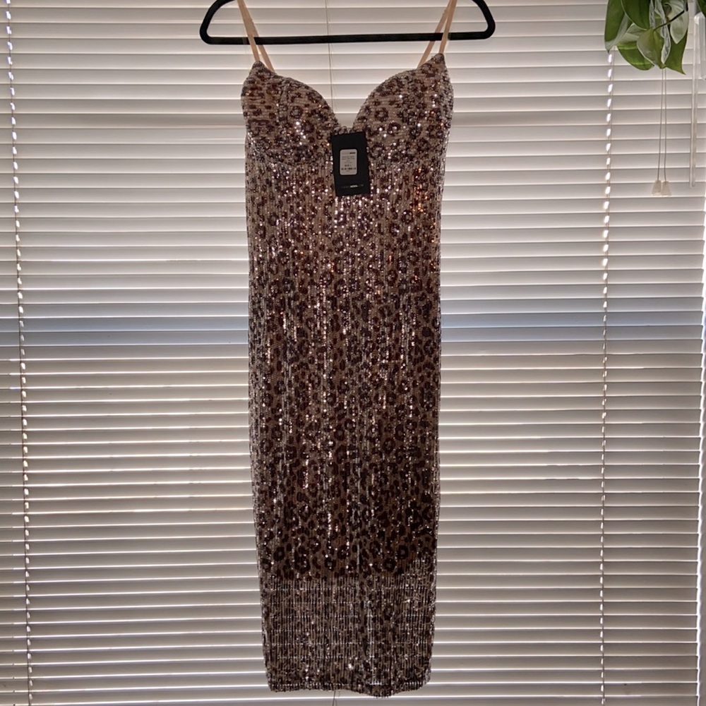 Savannah Nights Sequin Midi Dress